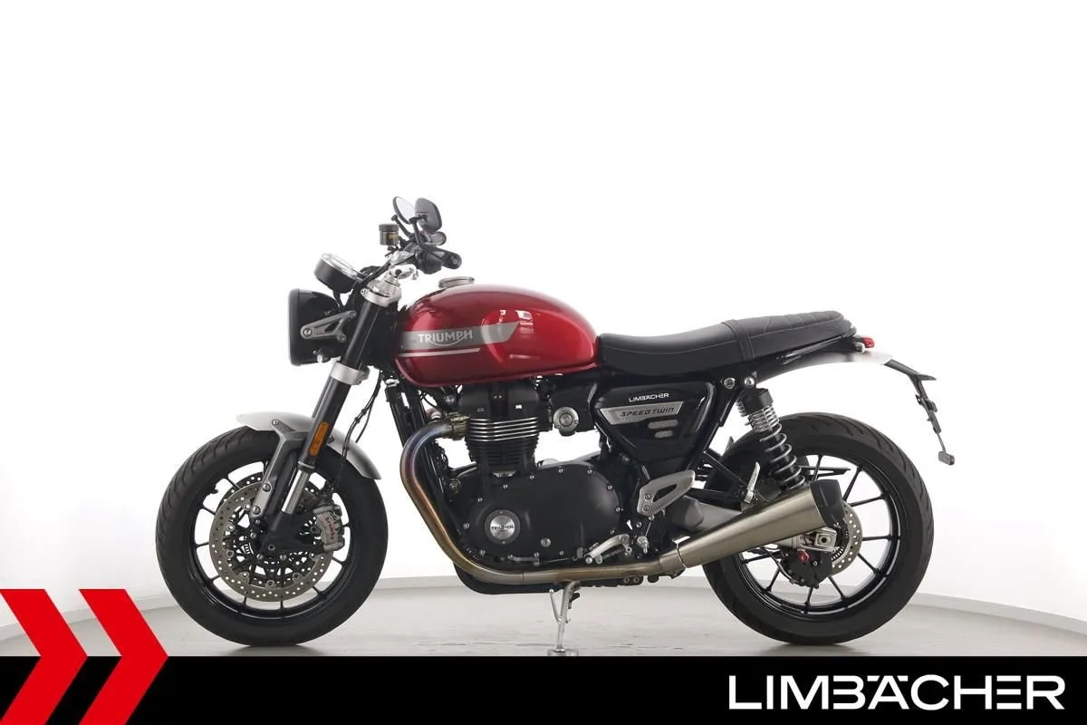 Triumph Speed Twin 1200