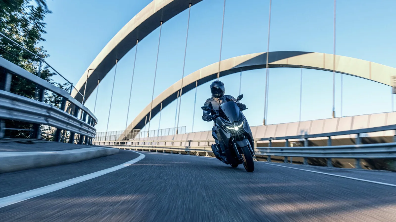 Yamaha NMAX 155 Tech MAX, MY 2026 - Crystal Graphite