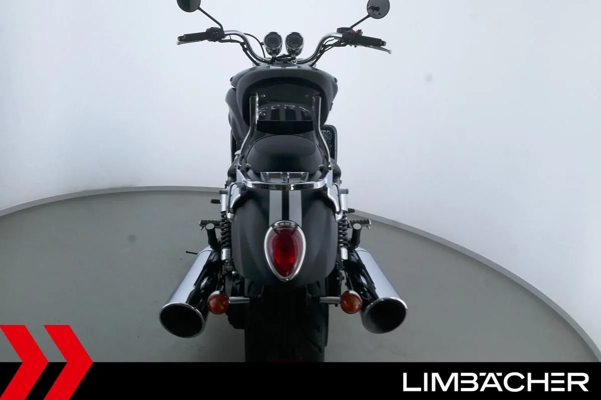 Triumph Rocket III Roadster