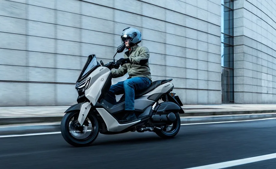 Yamaha NMAX 125 Tech MAX, MY 2026 - Ceramic Grey