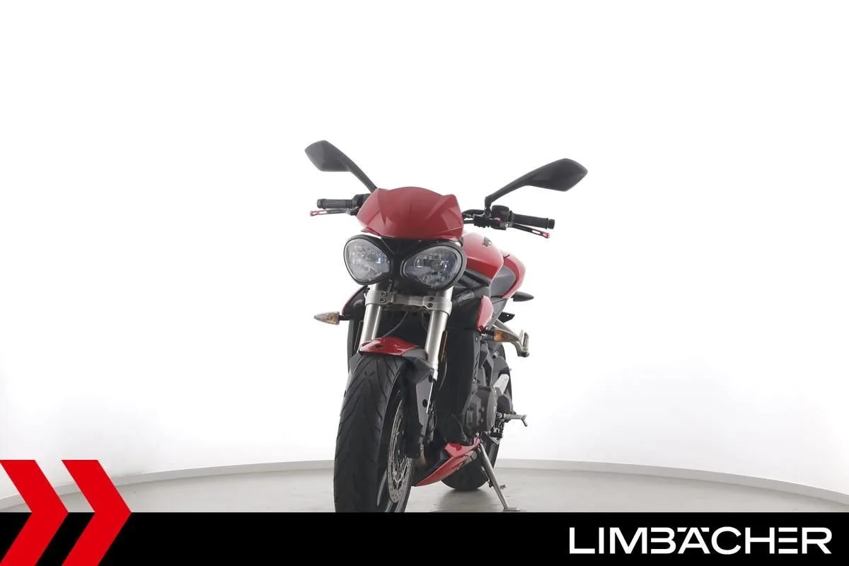 Triumph Street Triple S