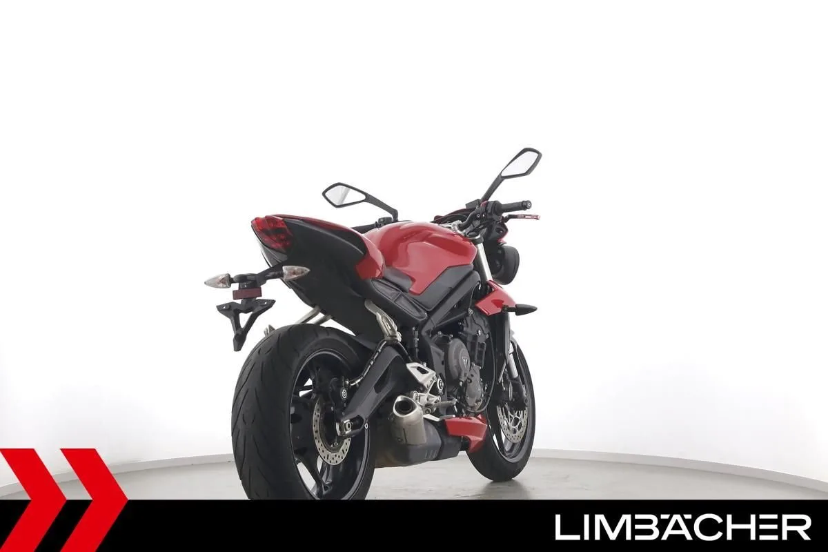 Triumph Street Triple S