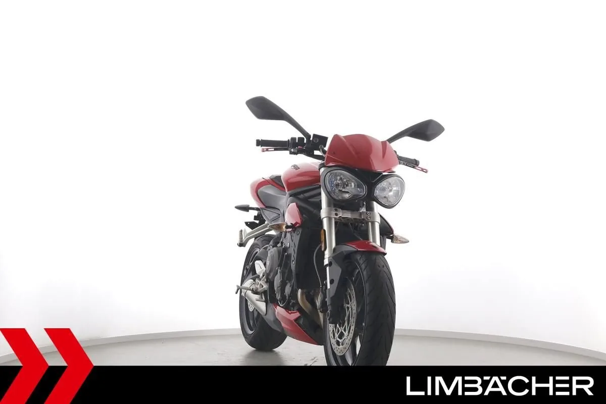 Triumph Street Triple S