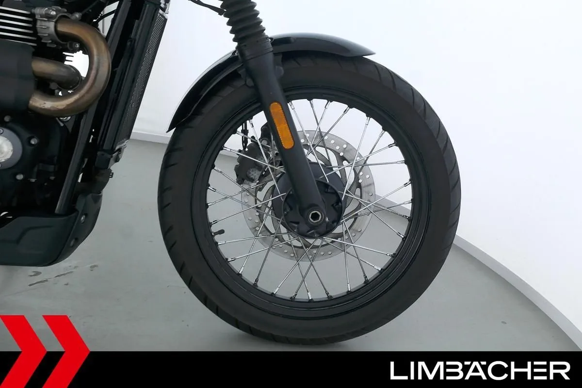 Triumph Street Scrambler