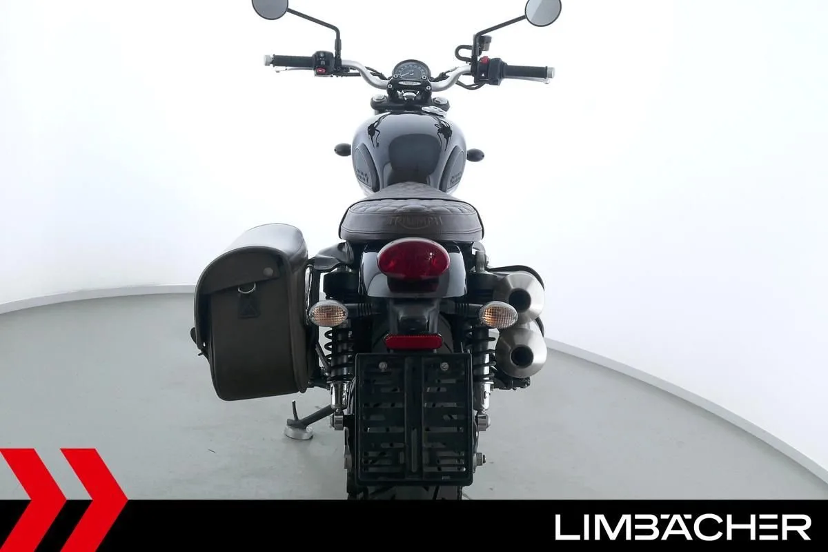 Triumph Street Scrambler