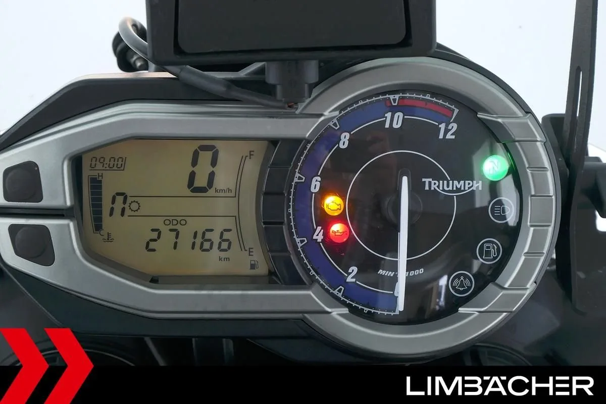 Triumph Tiger 800 XC