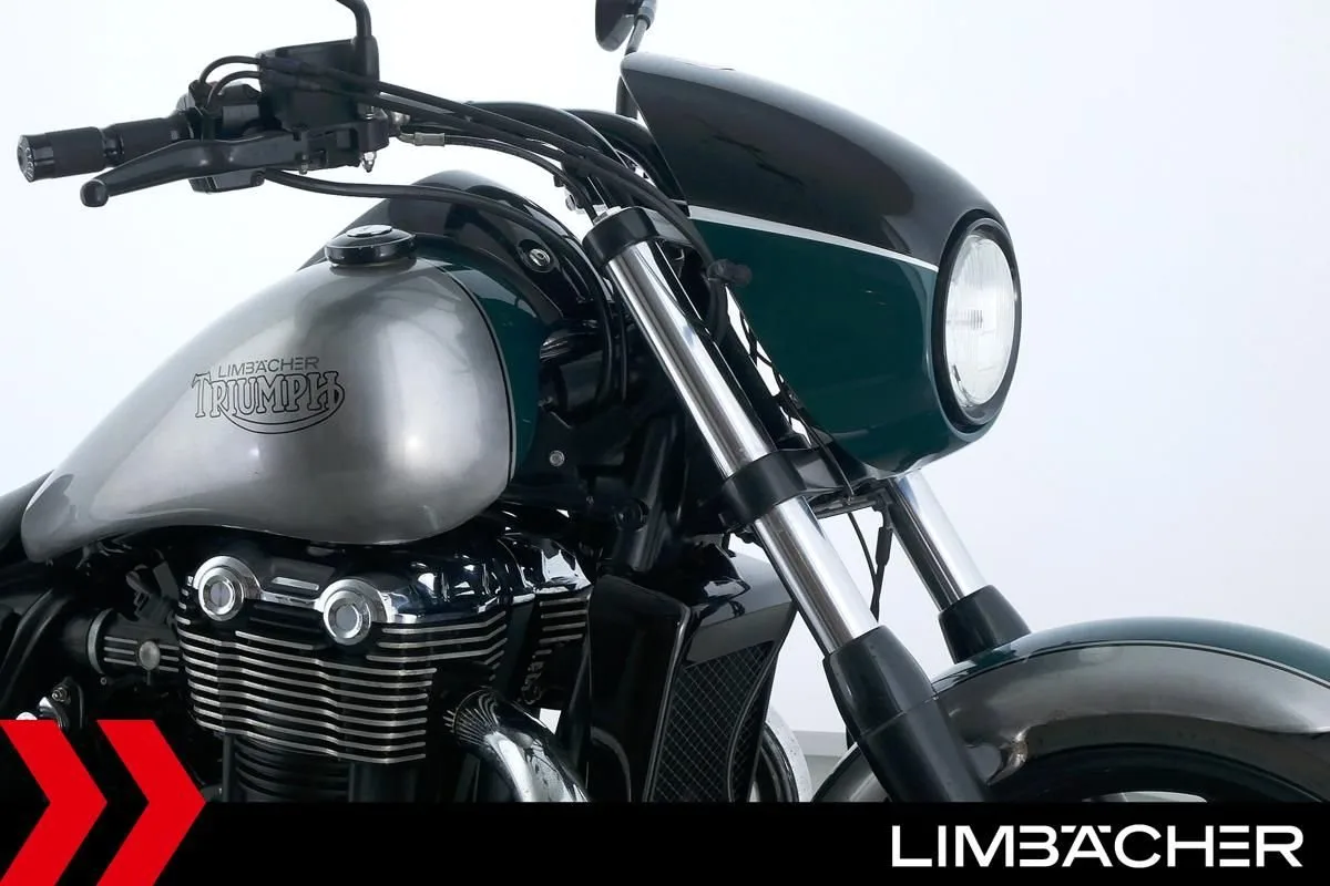 Triumph Thunderbird