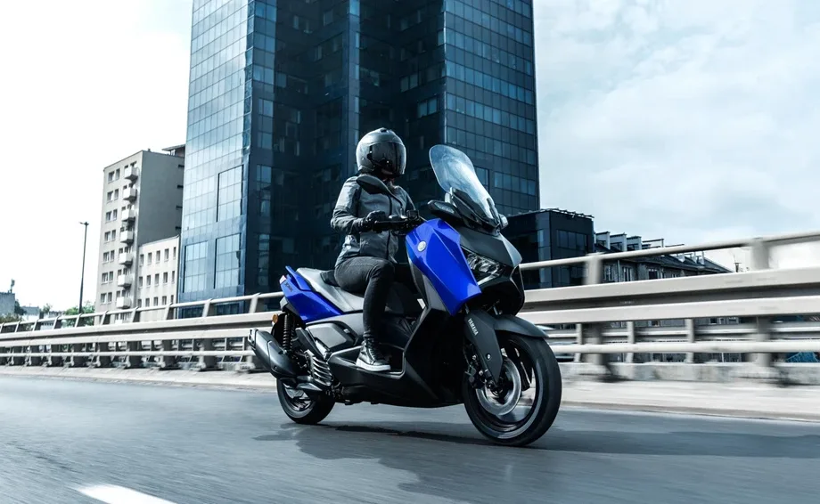 Yamaha XMAX 125, MY 2026 - Icon Blue