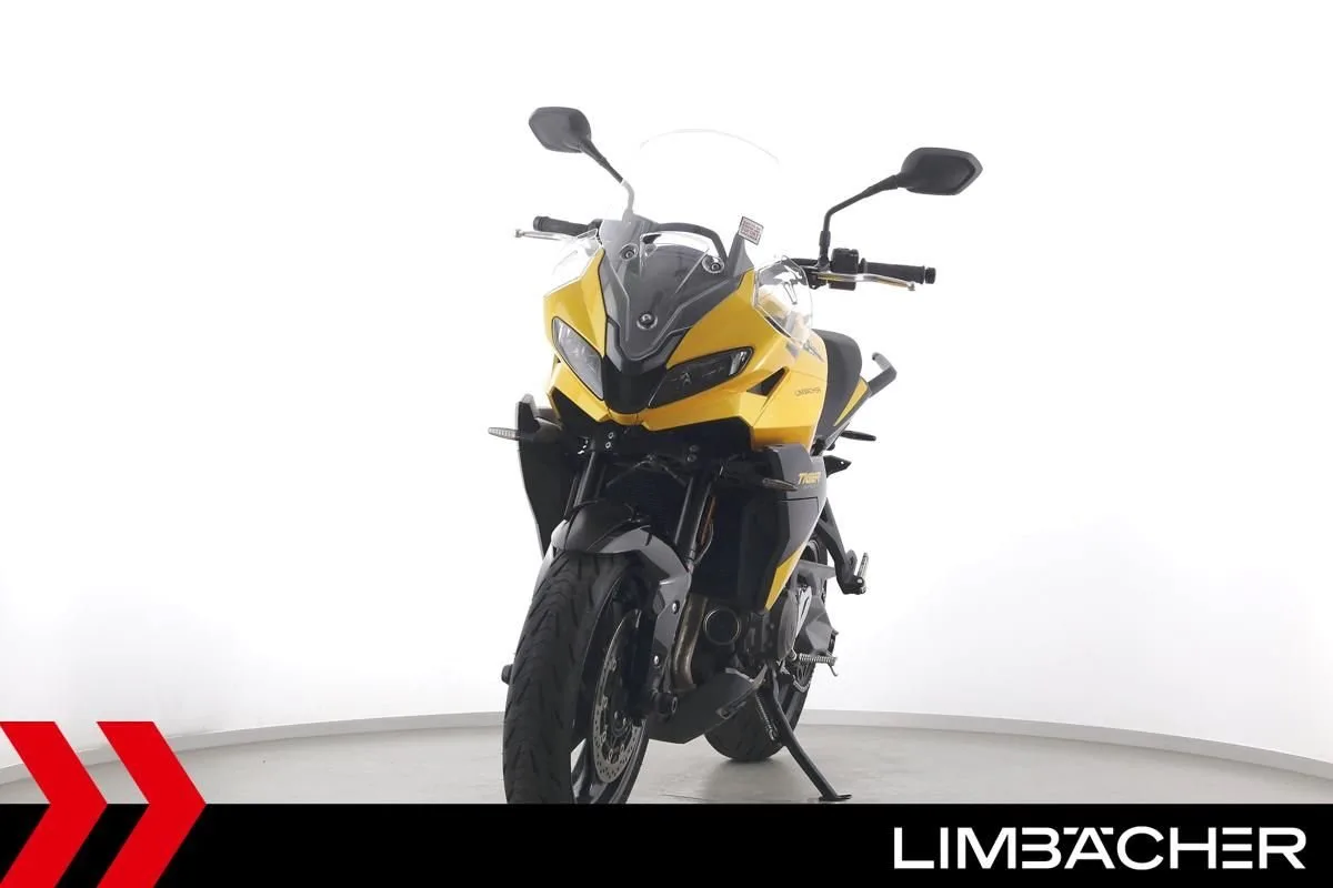 Triumph Tiger Sport 800