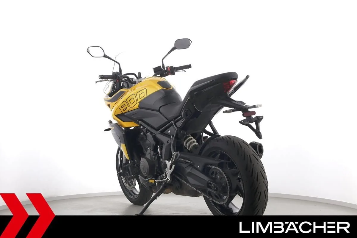 Triumph Tiger Sport 800