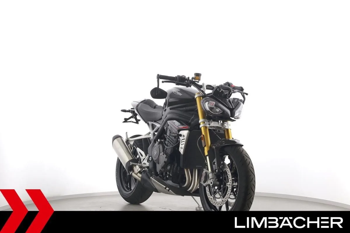 Triumph Speed Triple 1200 RS