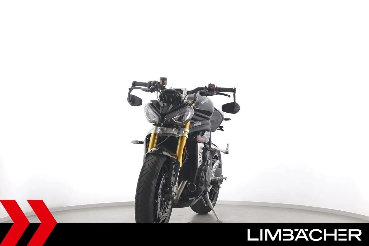 Triumph Speed Triple 1200 RS
