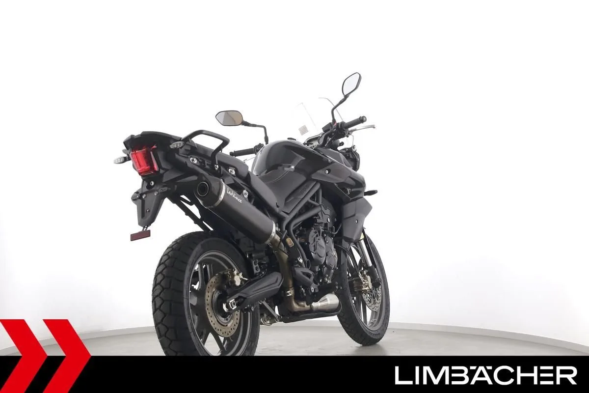 Triumph Tiger 800