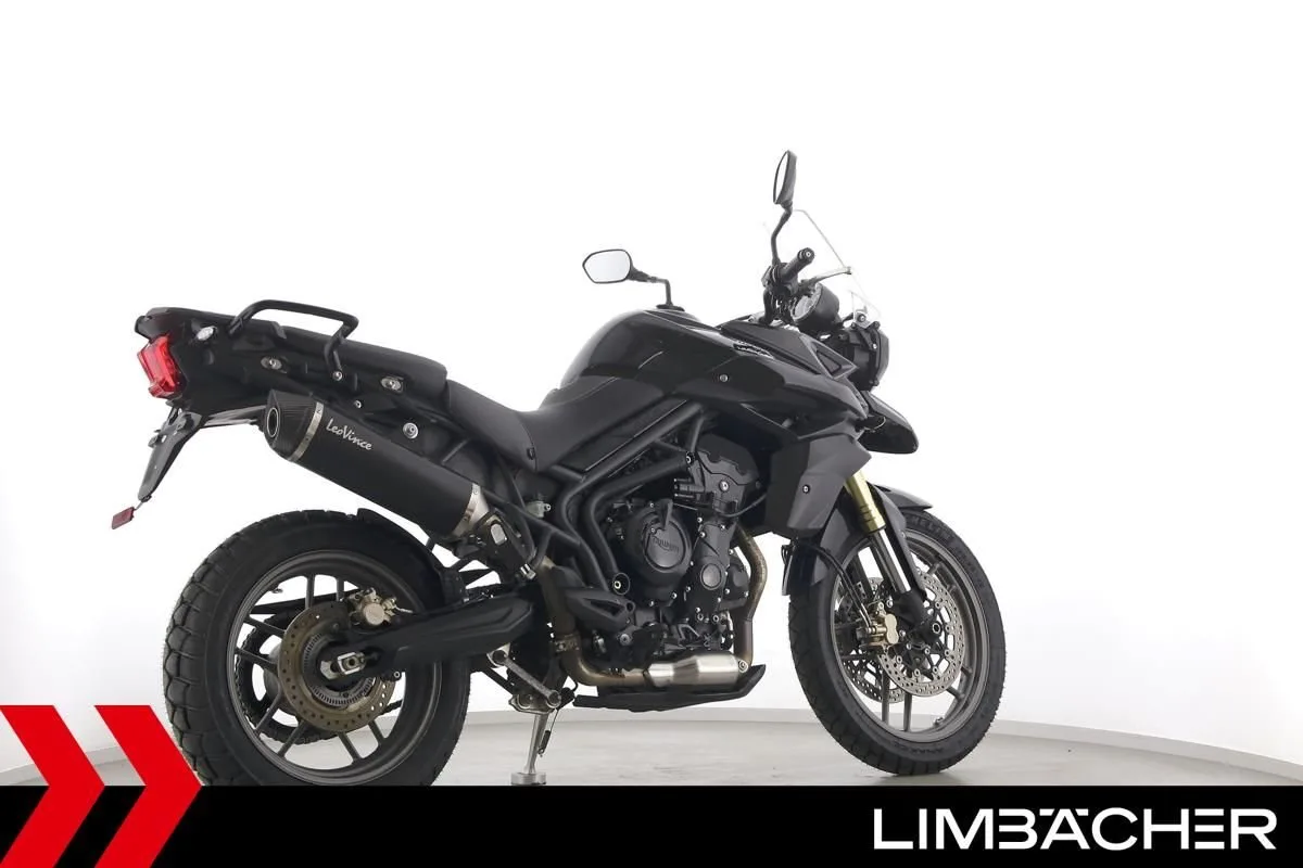 Triumph Tiger 800