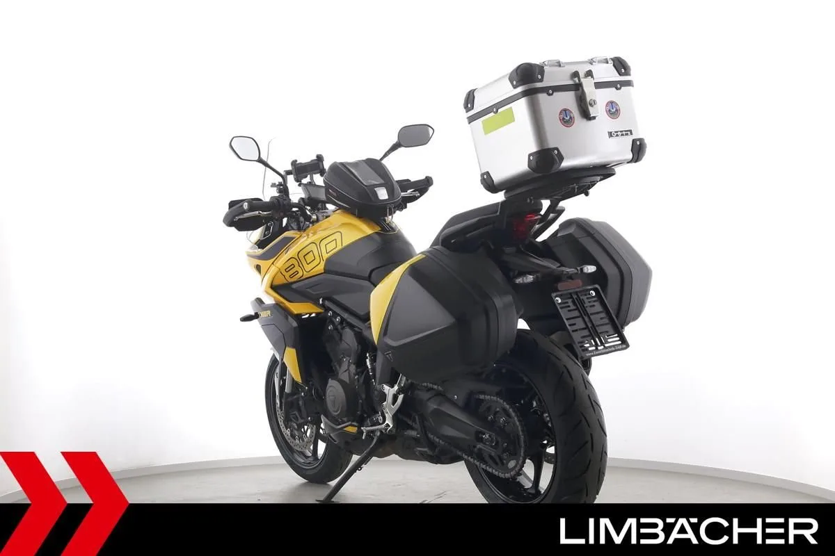 Triumph Tiger Sport 800