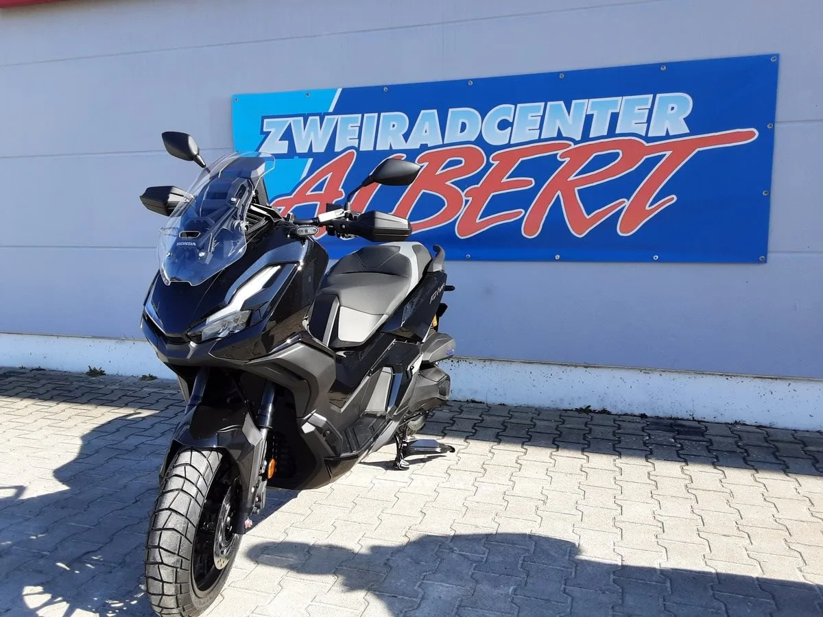 Honda ADV350