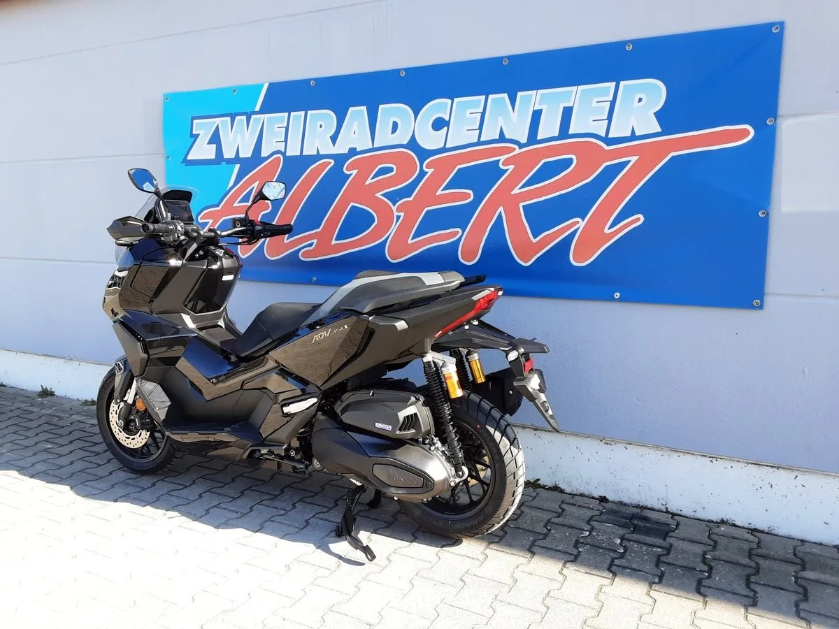 Honda ADV350