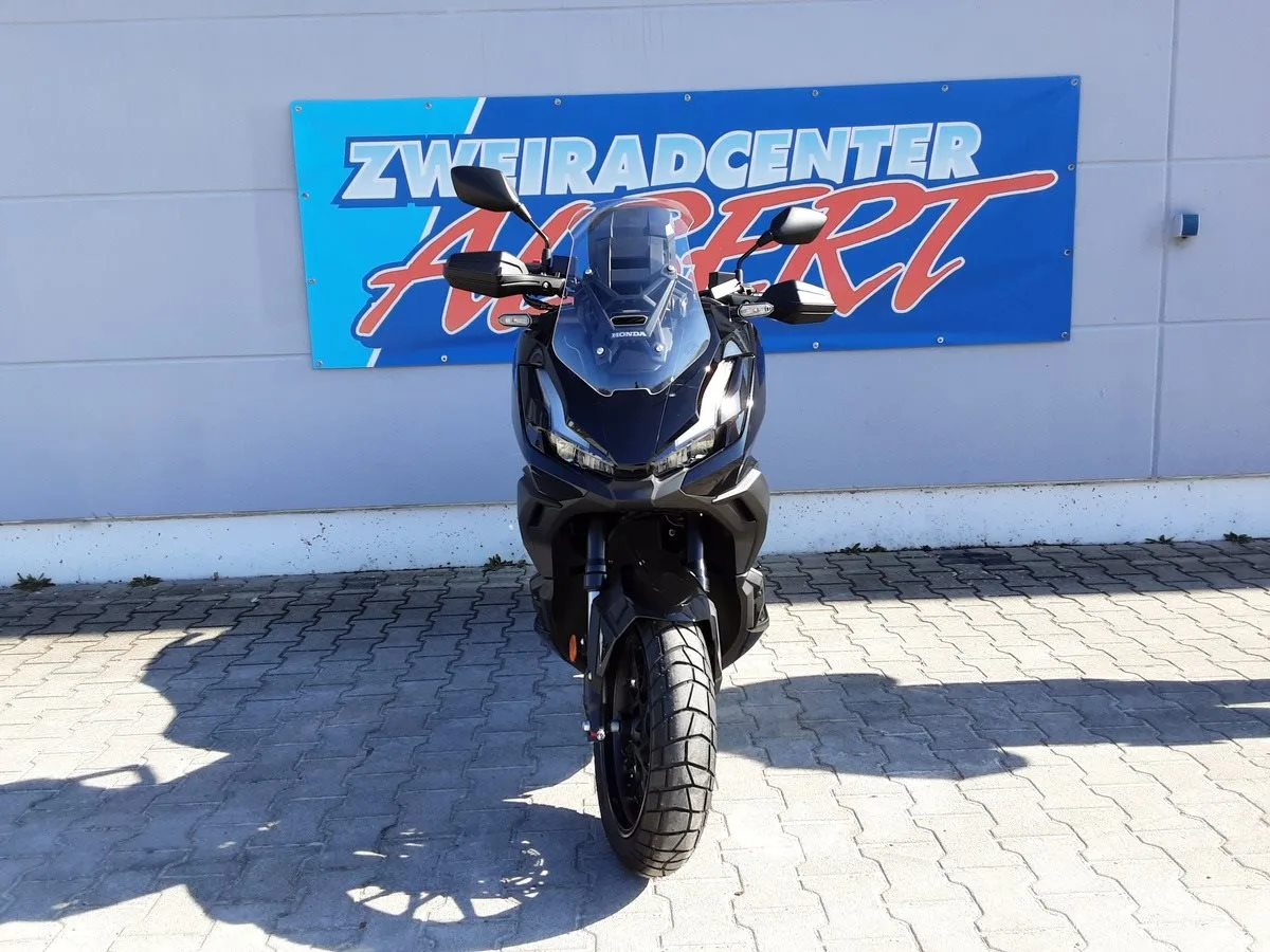 Honda ADV350
