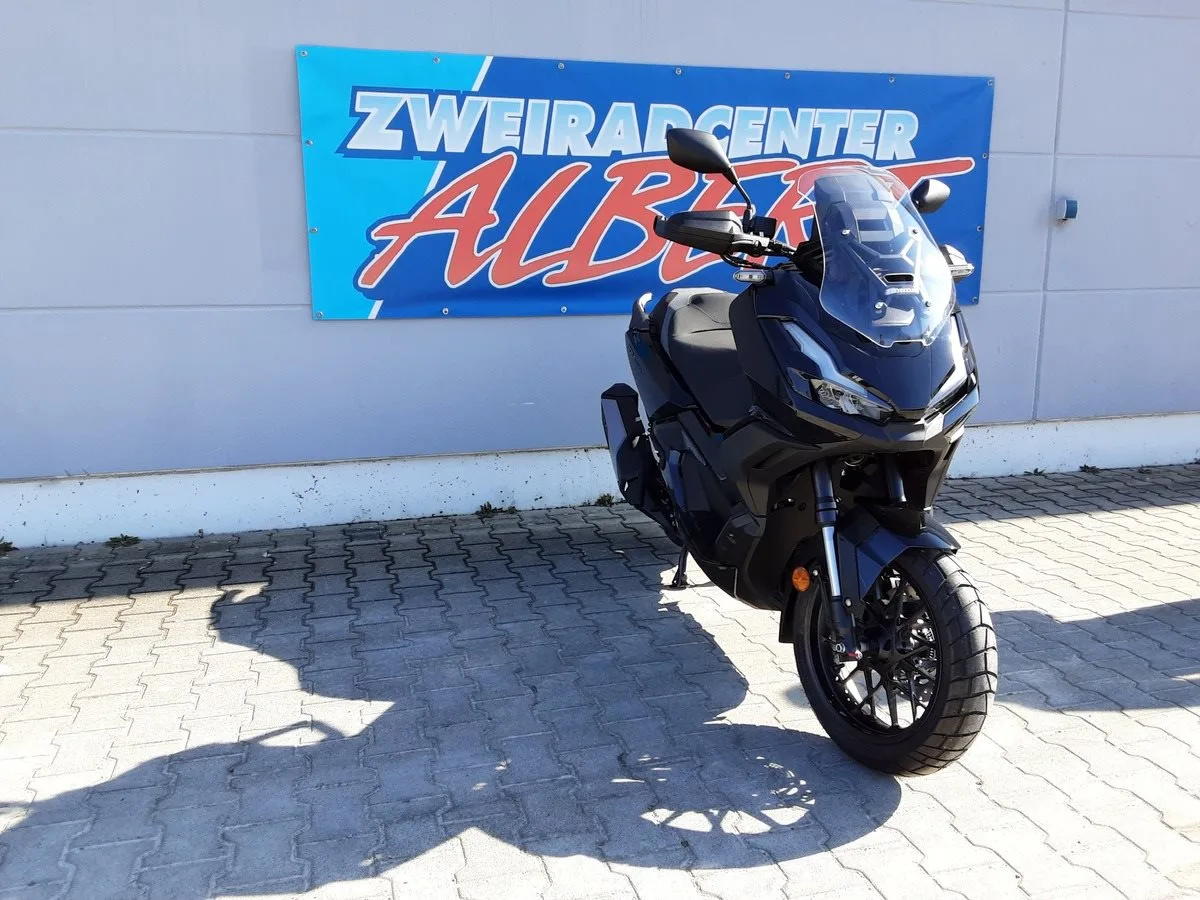 Honda ADV350