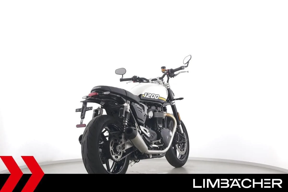 Triumph Speed Twin 1200