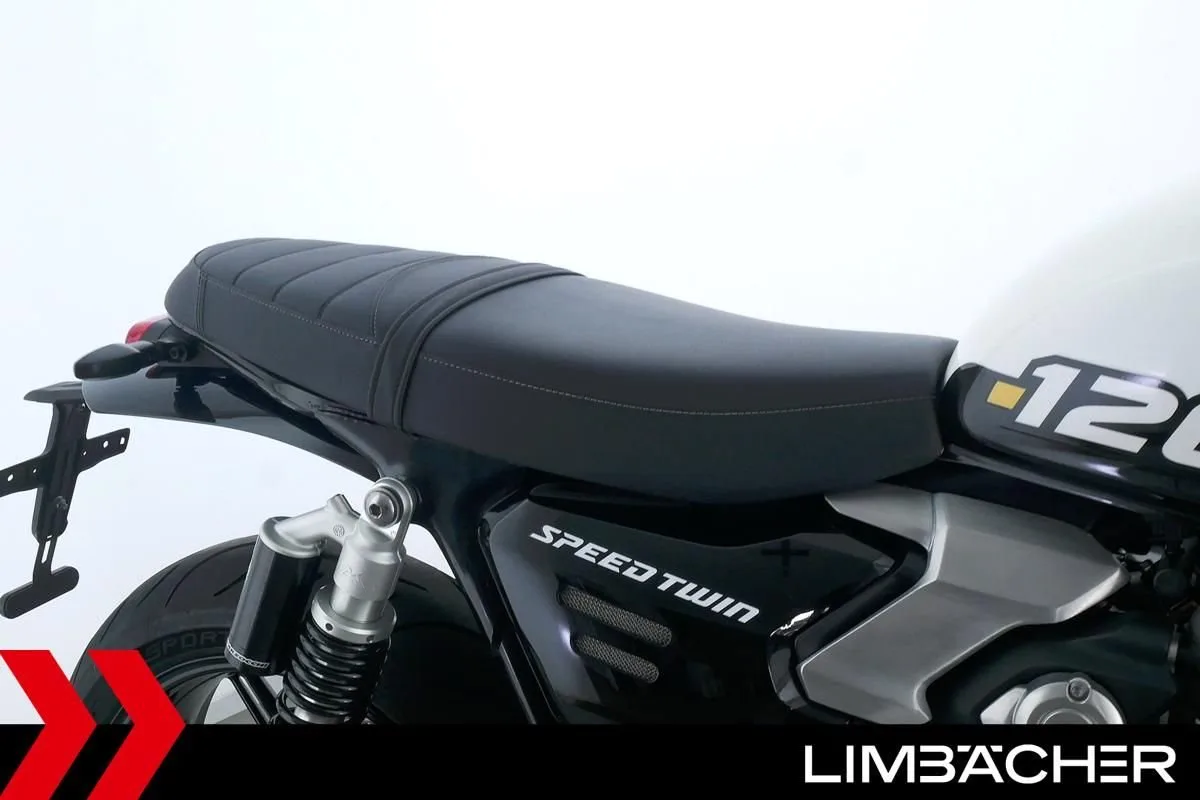 Triumph Speed Twin 1200
