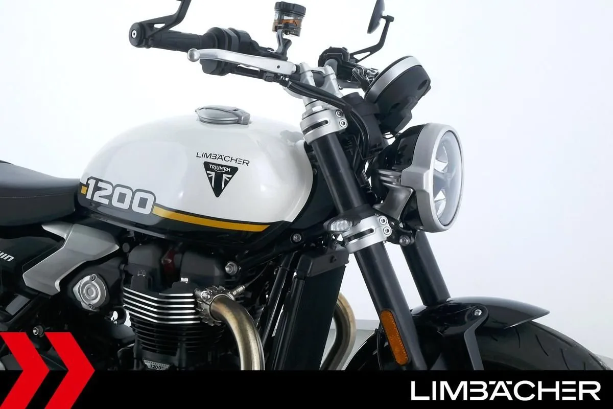 Triumph Speed Twin 1200