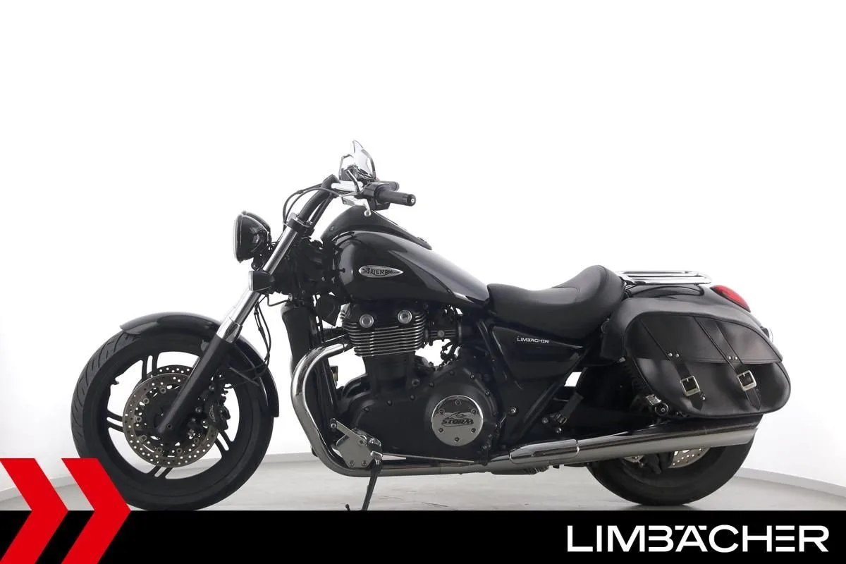 Triumph Thunderbird Storm