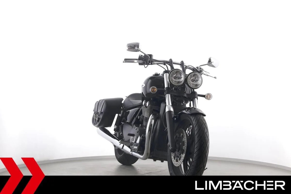 Triumph Thunderbird Storm