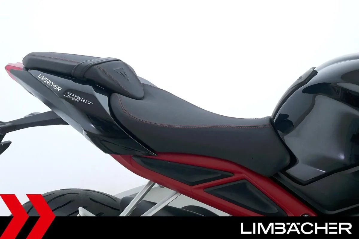 Triumph Street Triple 765 R