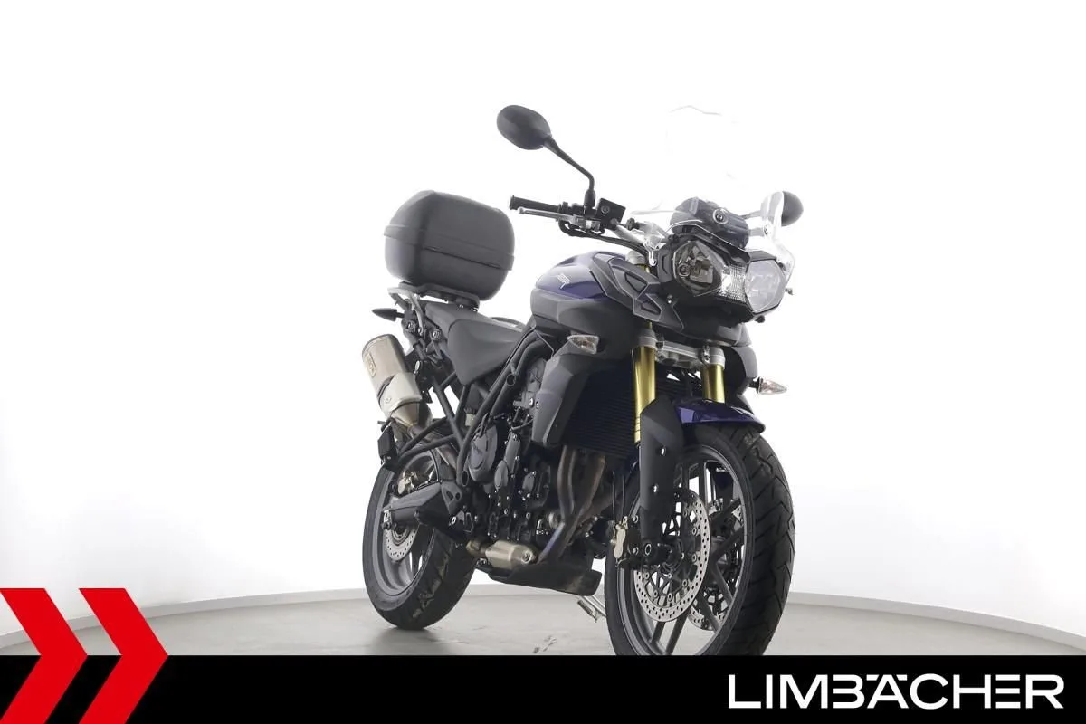 Triumph Tiger 800