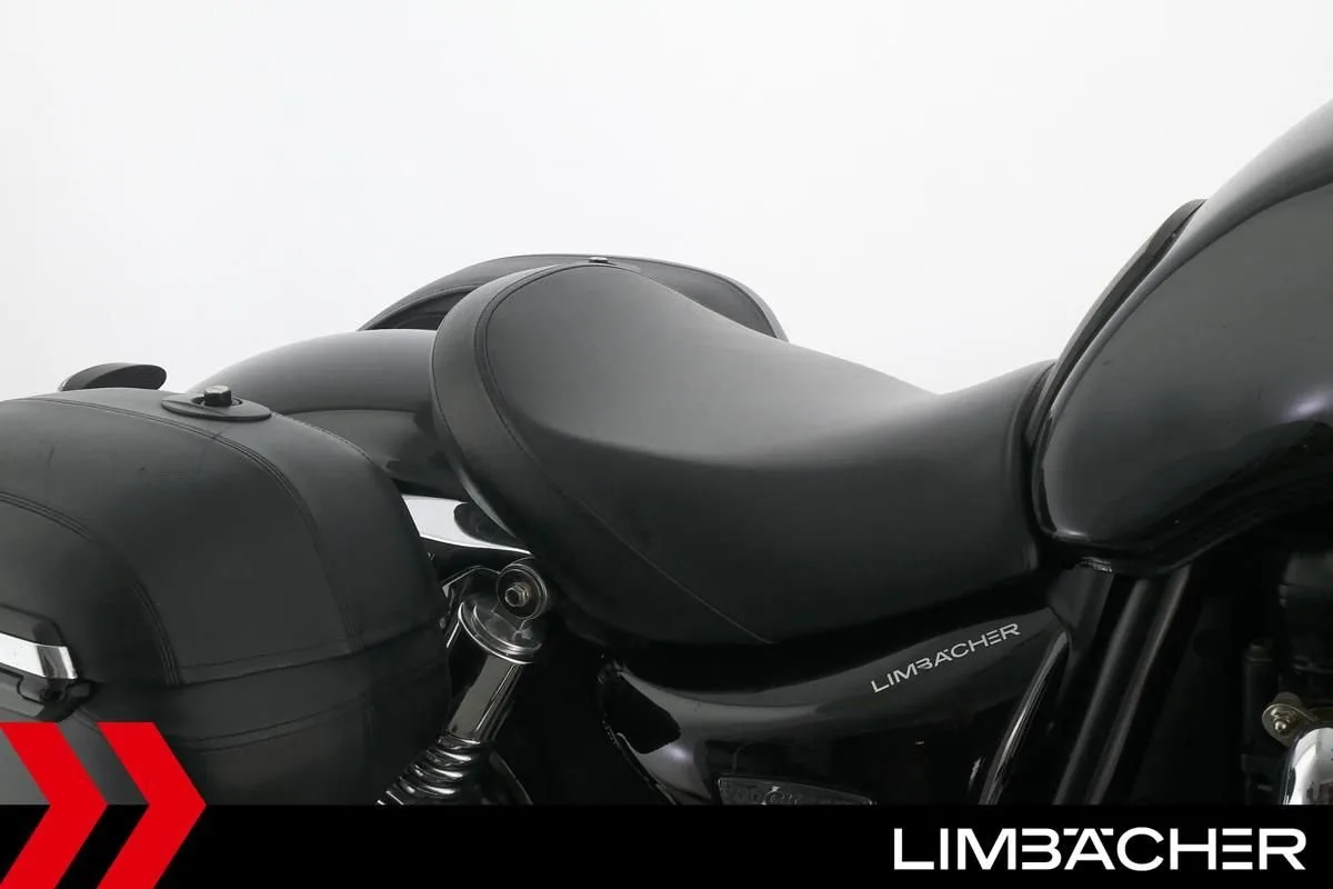 Triumph Rocket III
