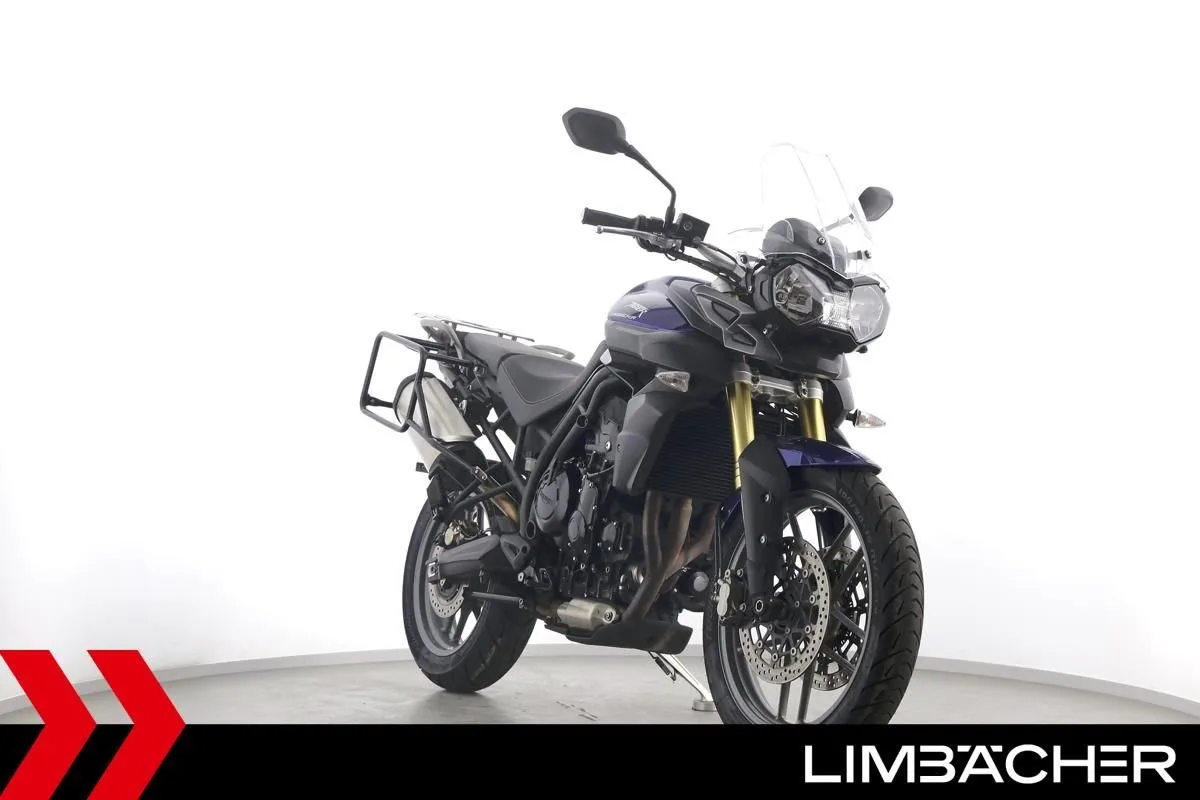 Triumph Tiger 800