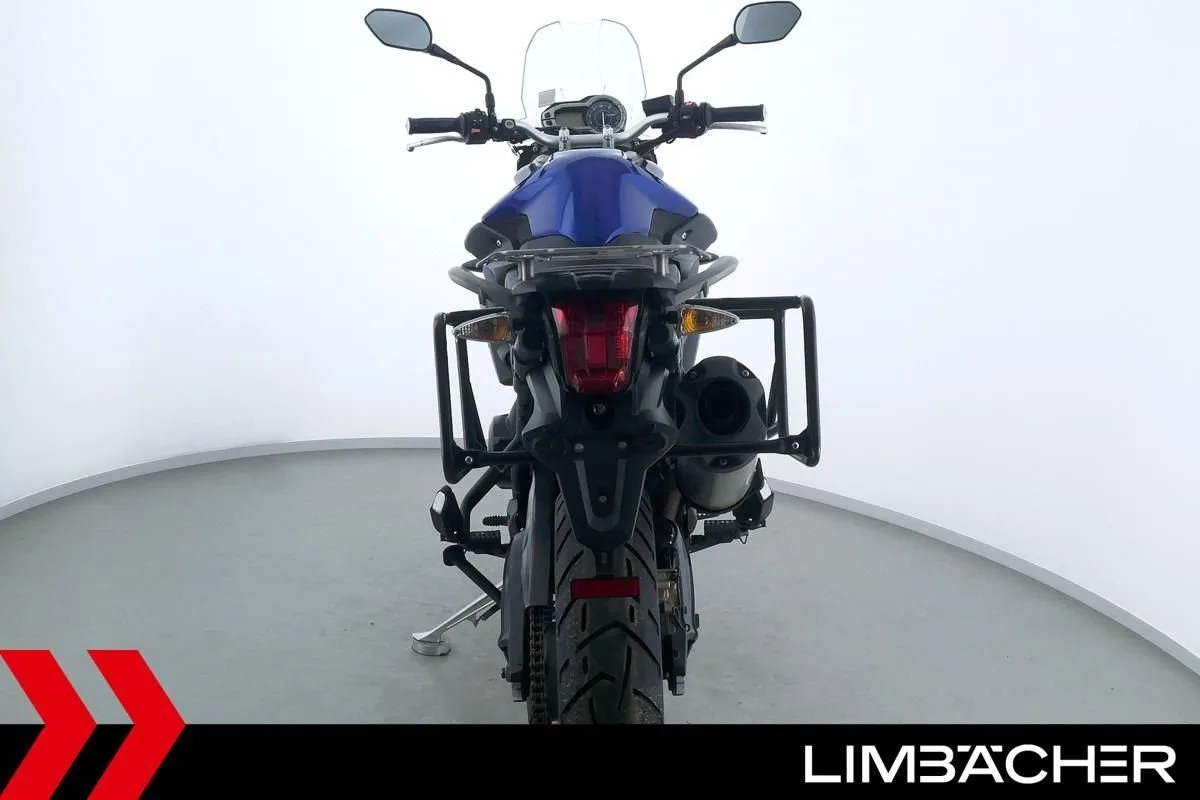 Triumph Tiger 800