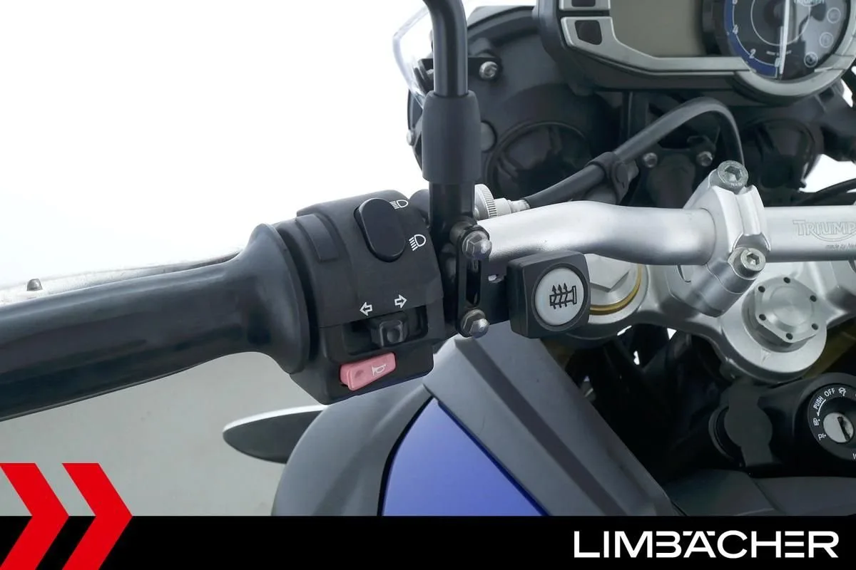 Triumph Tiger 800