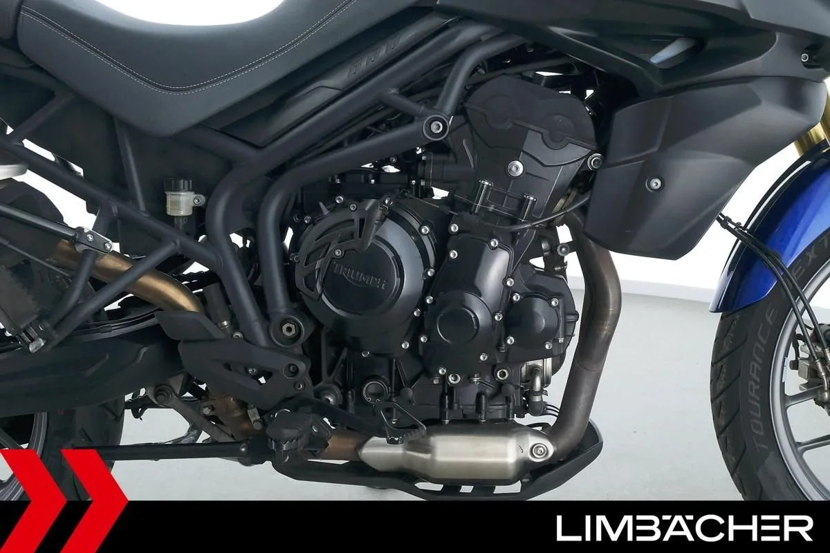 Triumph Tiger 800