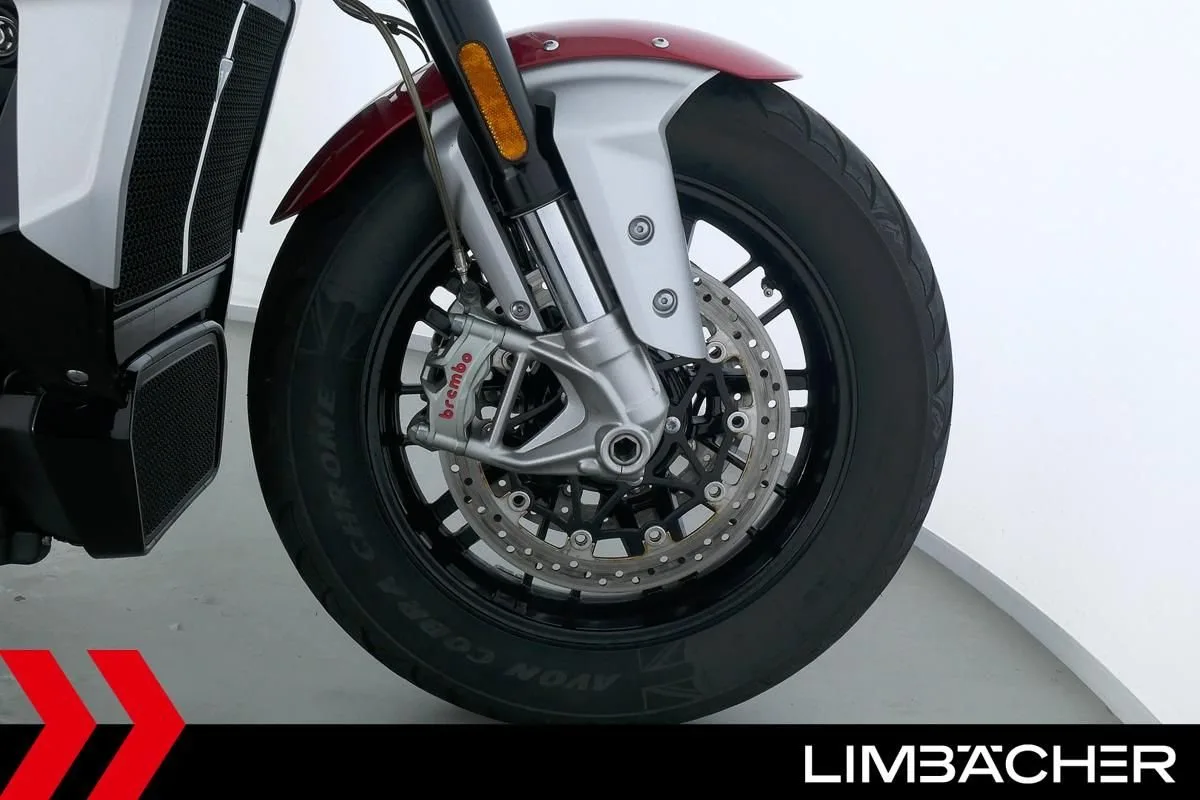 Triumph Rocket 3 R