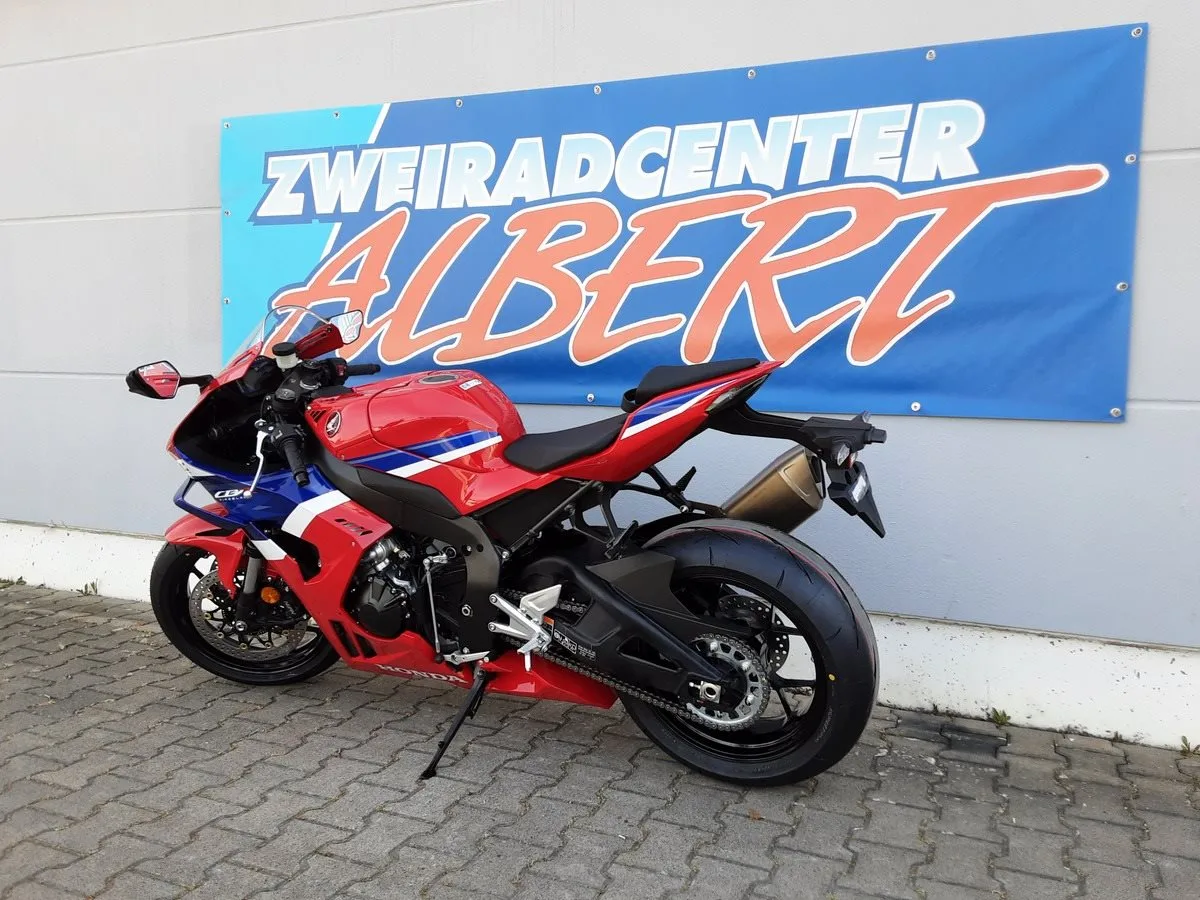 Honda CBR1000RR-R Fireblade