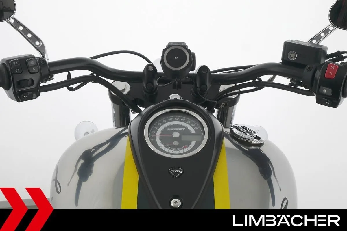 Triumph Thunderbird
