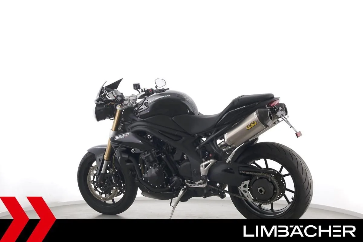 Triumph Speed Triple 1050