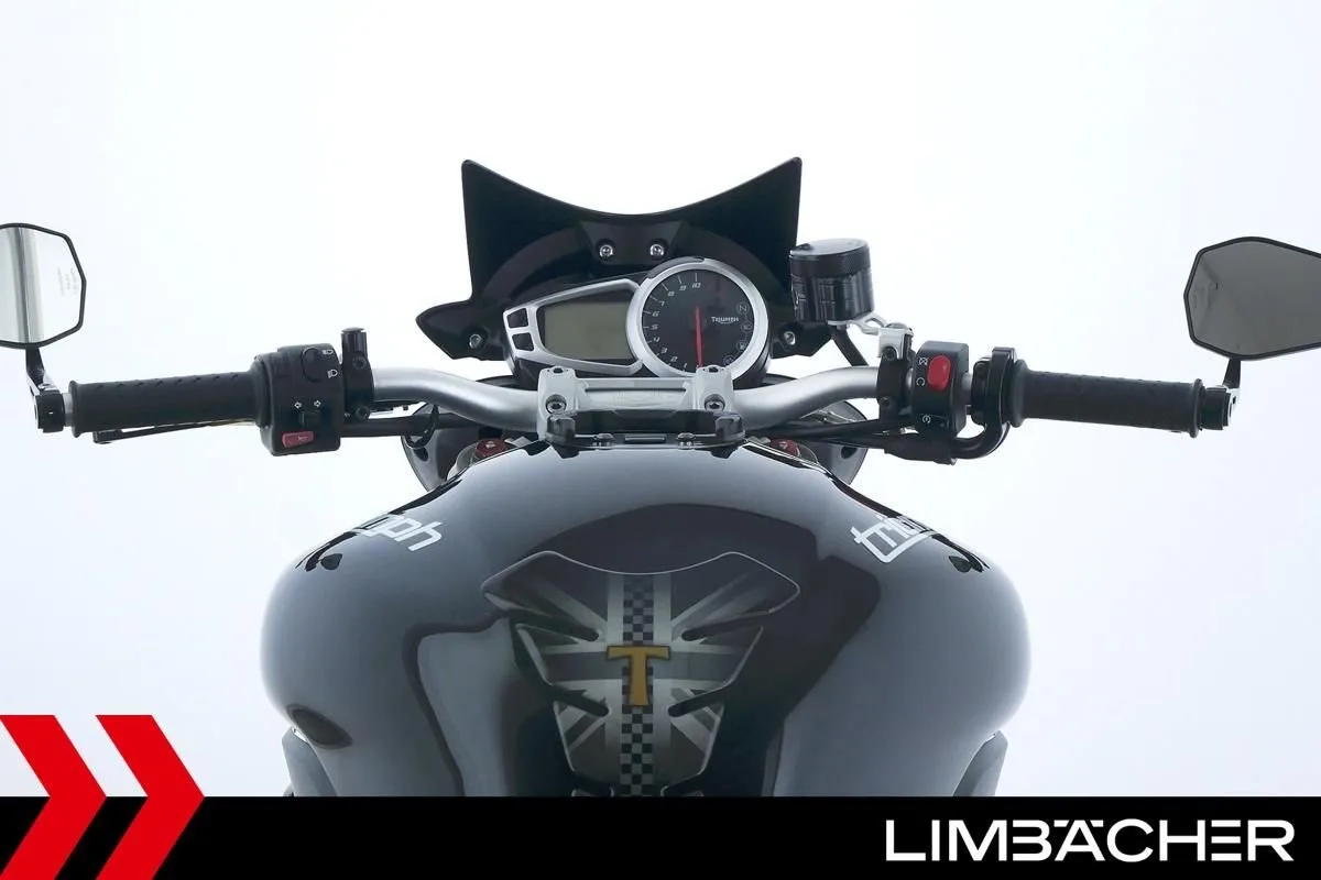 Triumph Speed Triple 1050