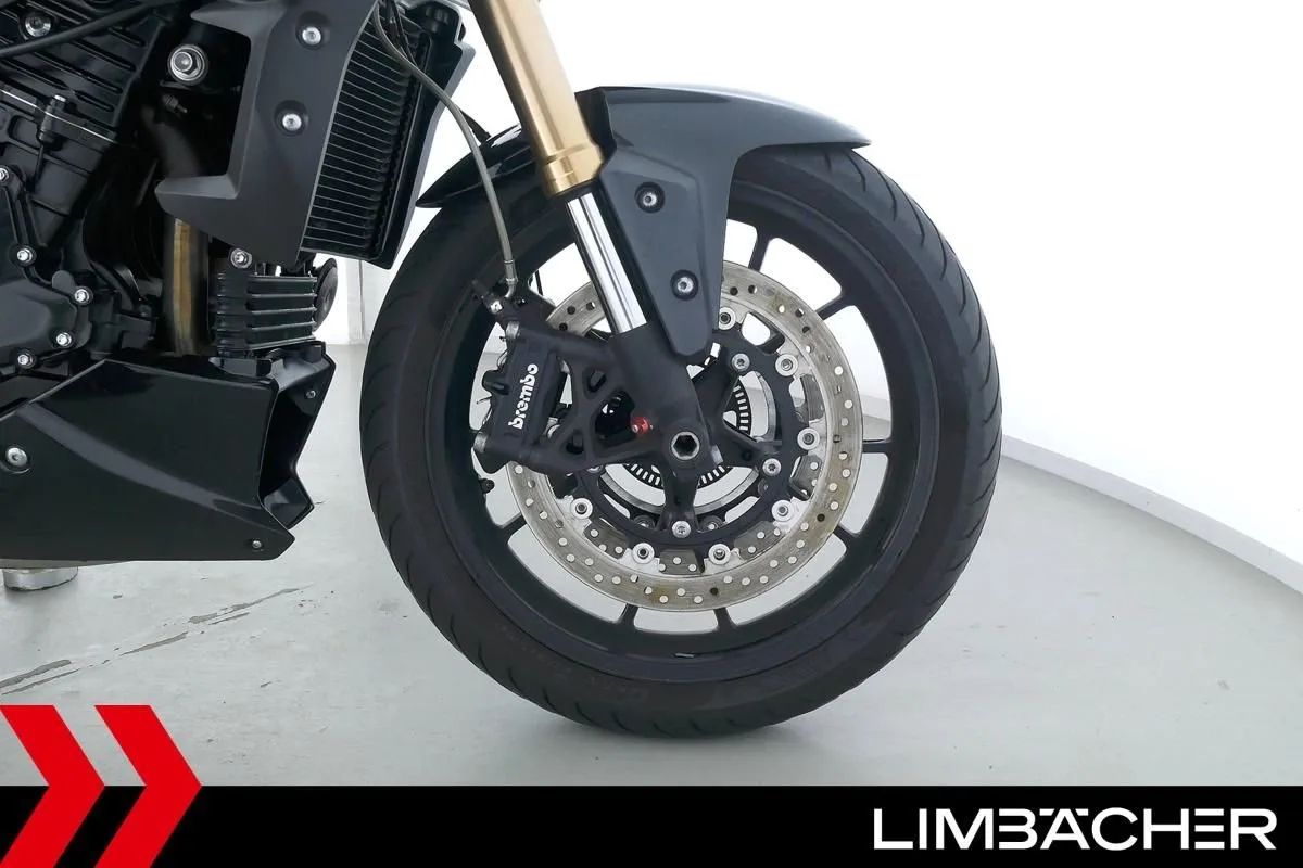 Triumph Speed Triple 1050
