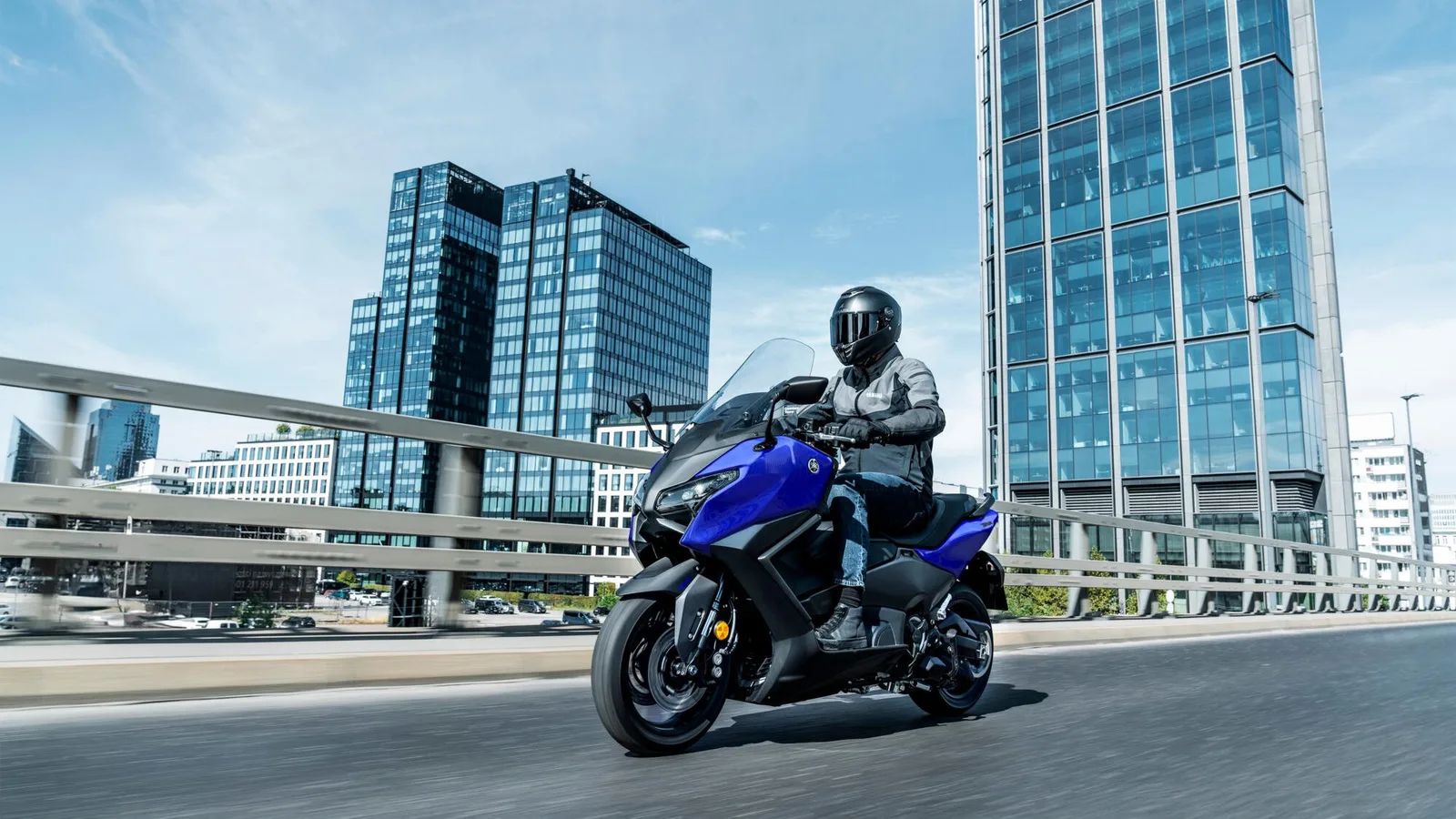 Yamaha TMAX, MY 2026- Icon Blue