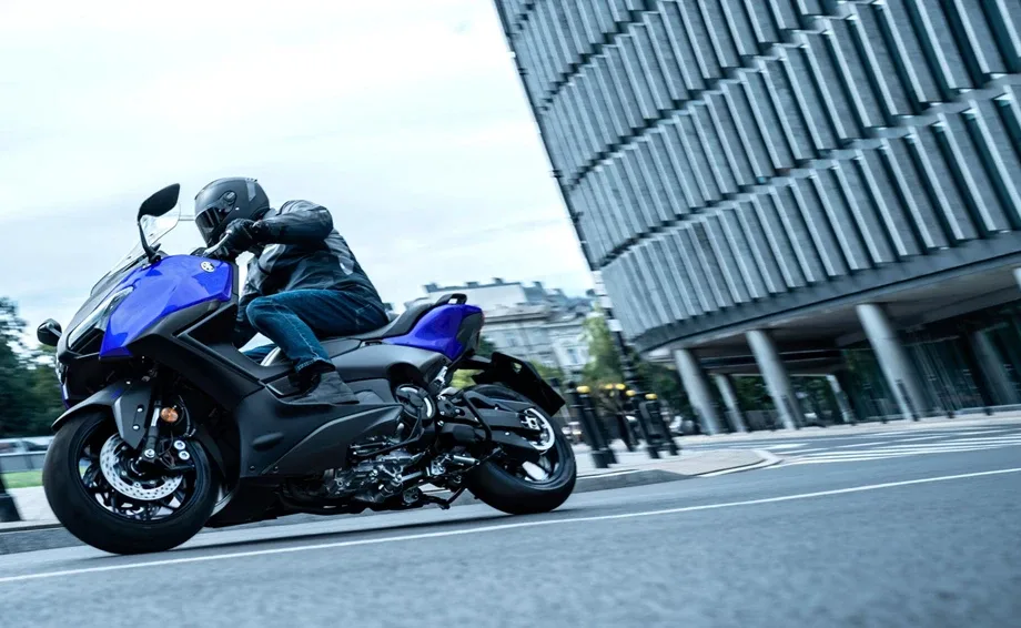 Yamaha TMAX, MY 2026- Icon Blue