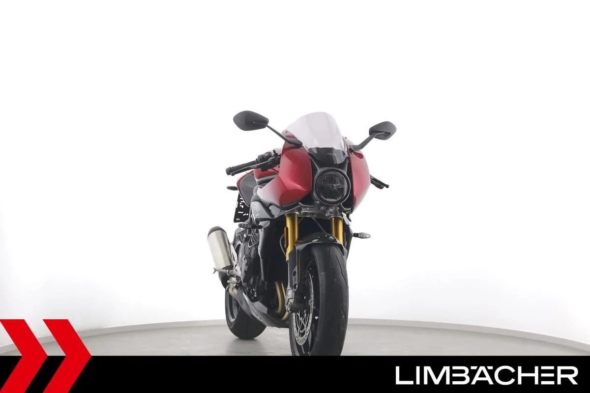 Triumph Speed Triple 1200 RR