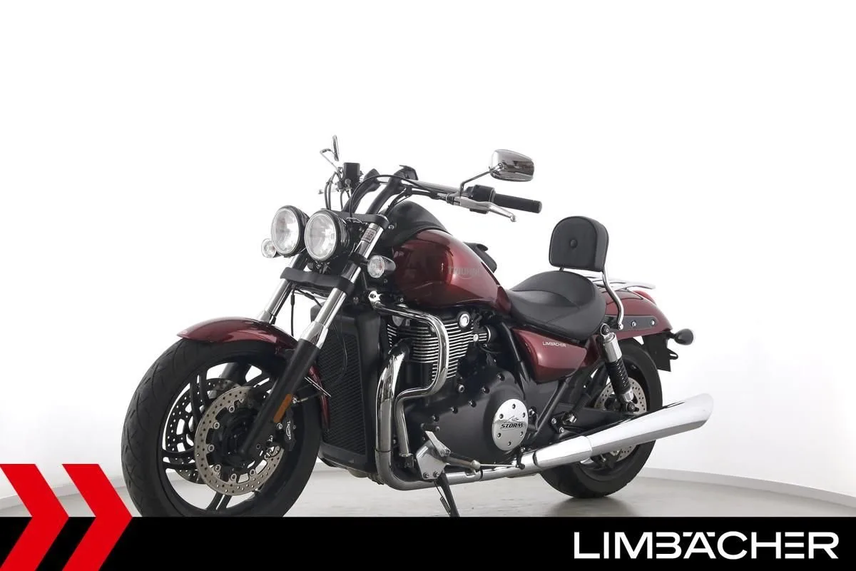 Triumph Thunderbird Storm