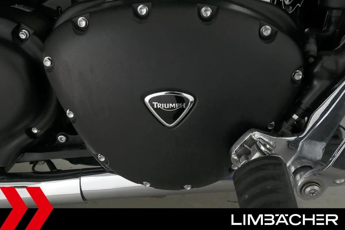 Triumph Thunderbird Storm