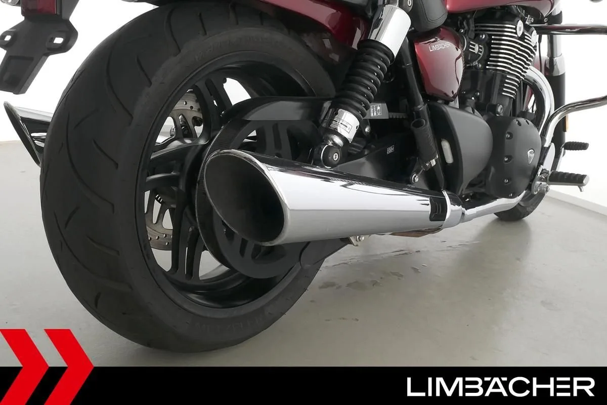 Triumph Thunderbird Storm