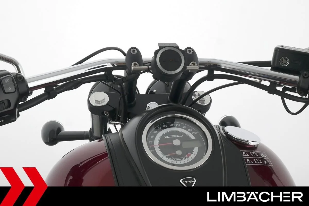 Triumph Thunderbird Storm