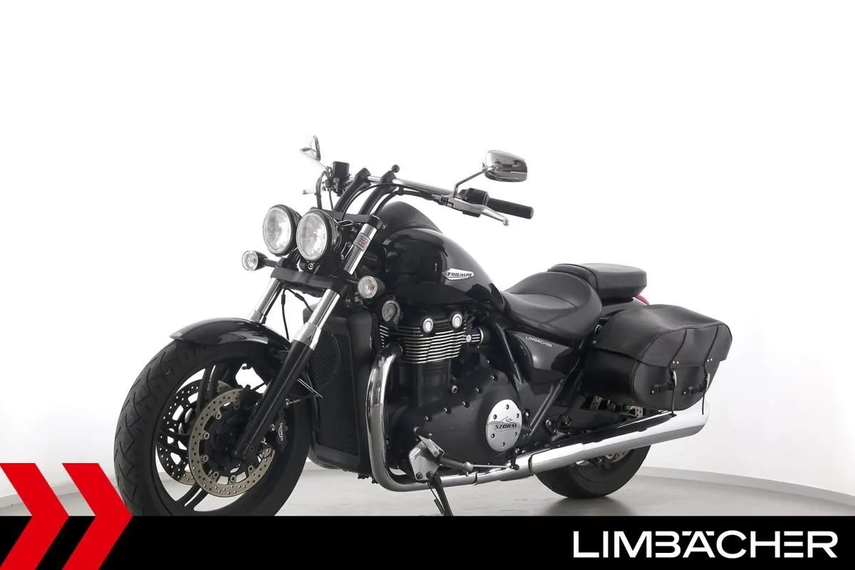 Triumph Thunderbird Storm