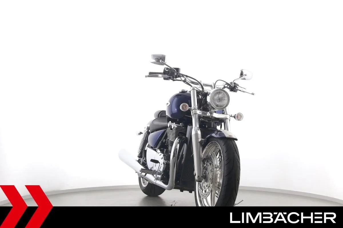 Triumph Thunderbird